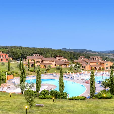 Pian Dei Mucini Resort Le Ville Massa Marittima Luaran gambar