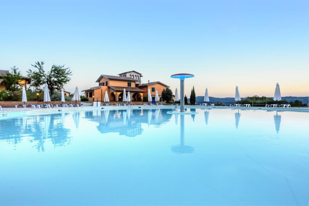 Pian Dei Mucini Resort Le Ville Massa Marittima Luaran gambar