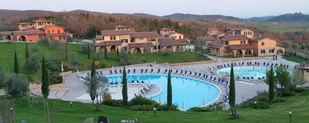 Pian Dei Mucini Resort Le Ville Massa Marittima Luaran gambar